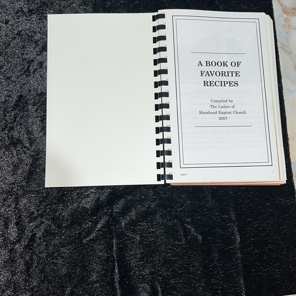 MOORHEAD BAPTIST CHURCH Cookbook for Culinary Enthusiasts - Picture 5 of 8